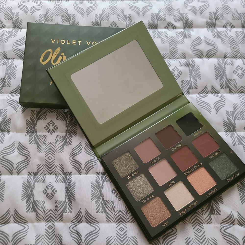 Violet Voss "Olive You Forever"